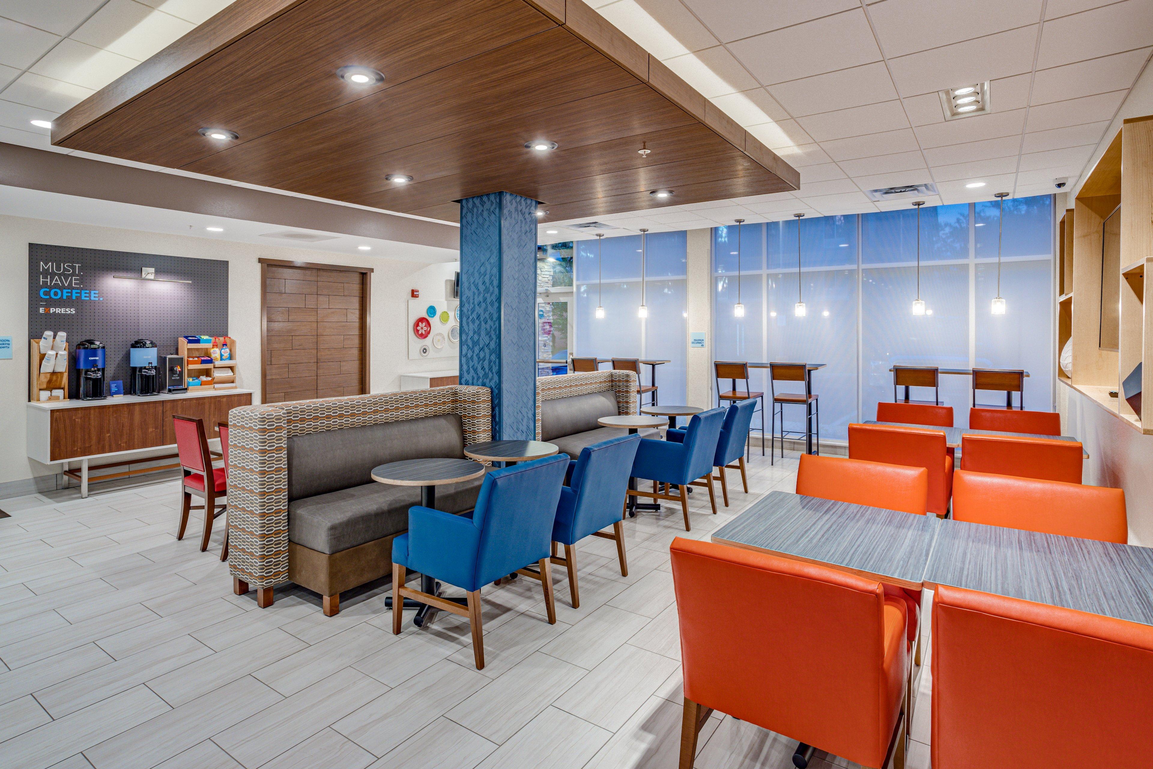 Holiday Inn Express & Suites - Elkhart North By Ihg Luaran gambar
