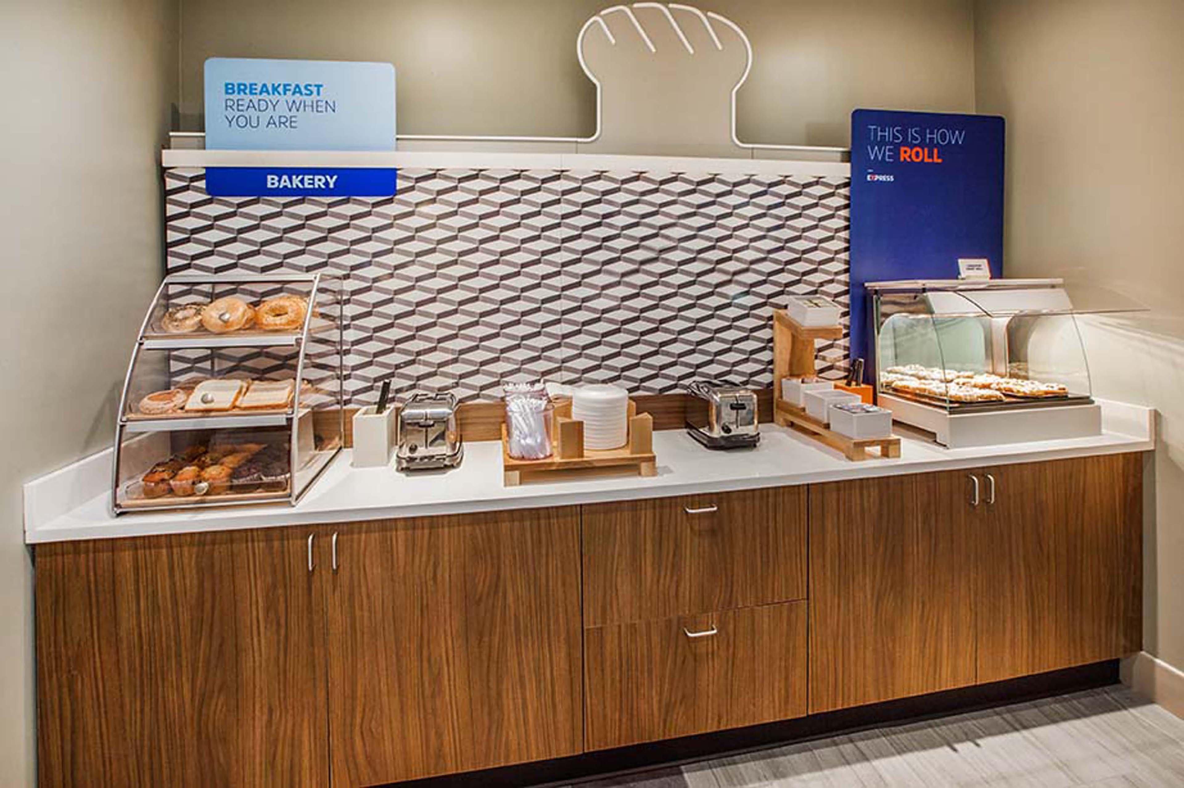 Holiday Inn Express & Suites - Elkhart North By Ihg Luaran gambar