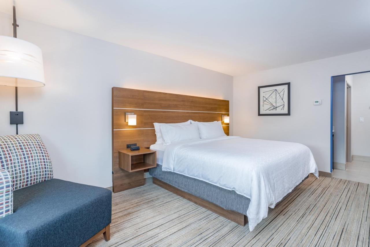 Holiday Inn Express & Suites - Elkhart North By Ihg Luaran gambar